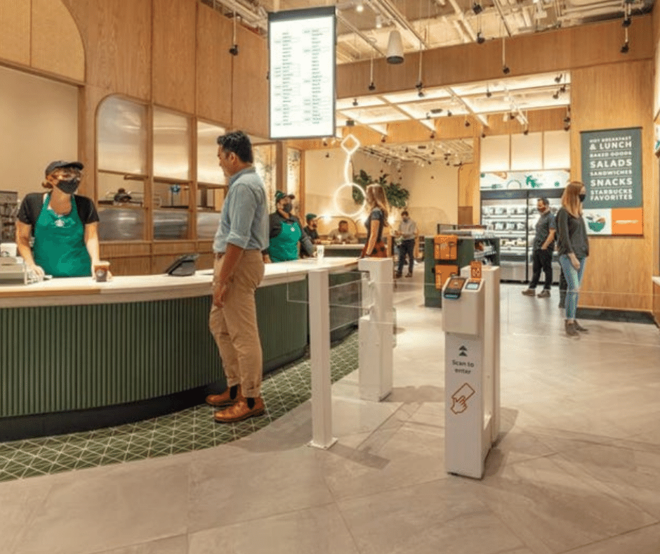 Starbucks se vincula con Amazon para probar las tiendas sin cajero